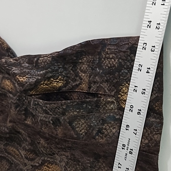 Soft Sueded Snake Print Pocketed Zip Front Lined Vest Extra Large - Picture 7 of 14